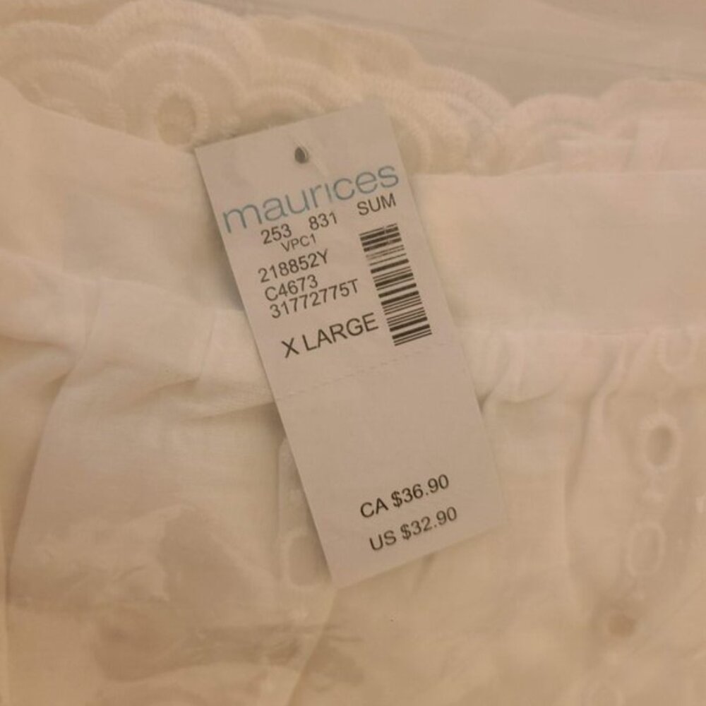 Maurices Eyelet Swing Tank Top - XL - Picture 5 of 6
